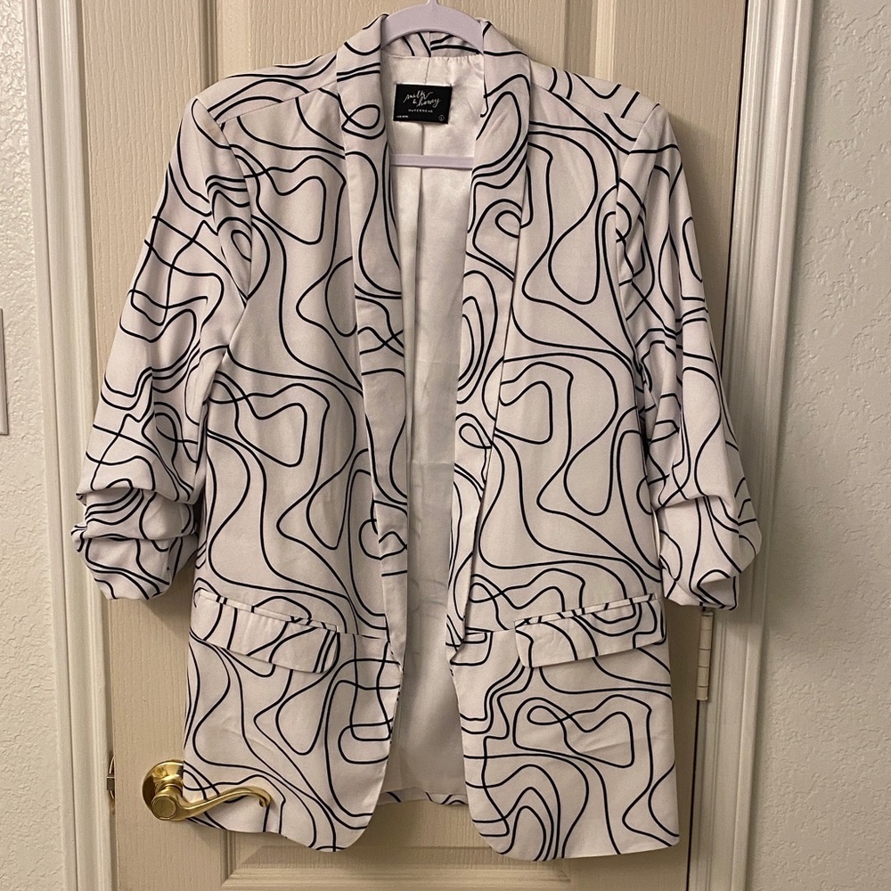White and Black Abstract Blazer